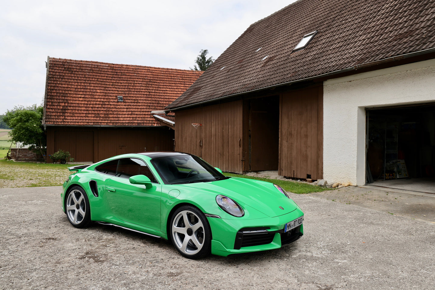 RUF 9.5x20 + 12x21 Wheel Kit