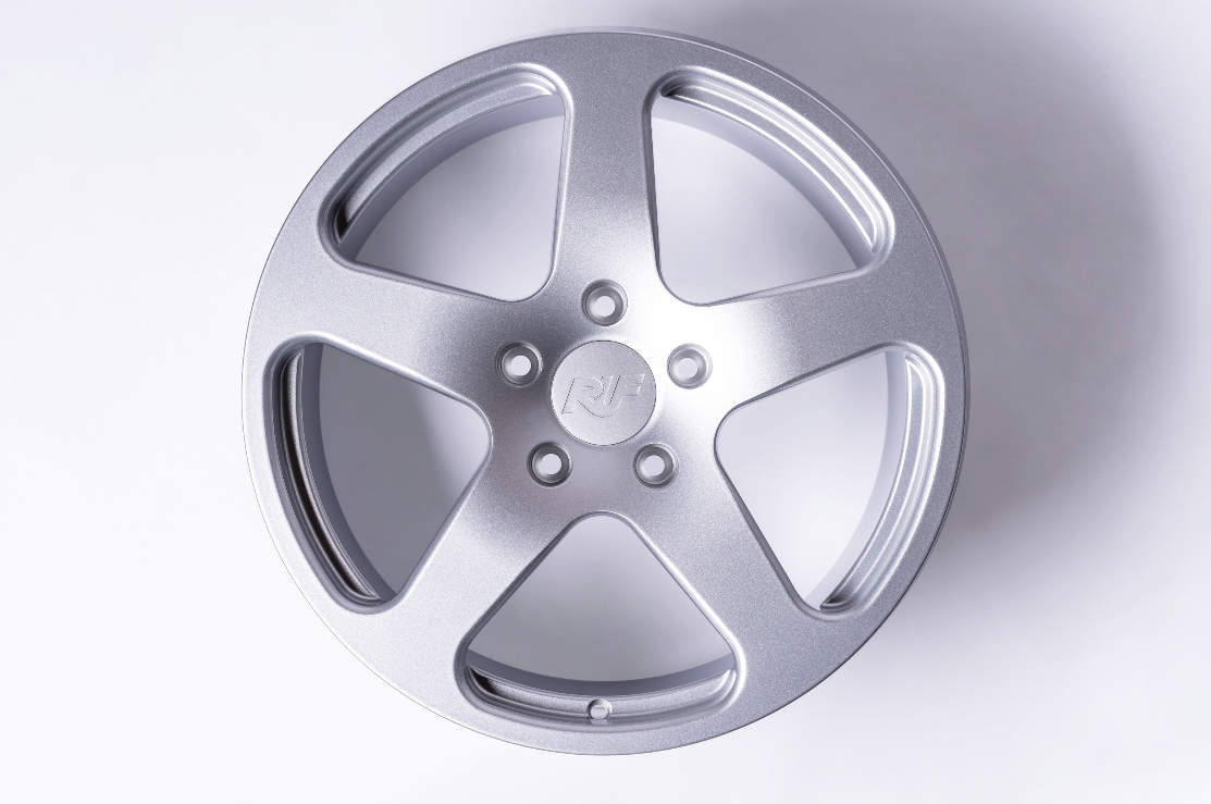 FELGENKIT 8,5+10X19" Turbo